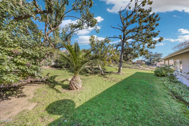 Building Photo - 631 Deodara Dr