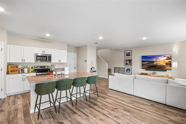 Building Photo - 7798 Peace Lily Ave