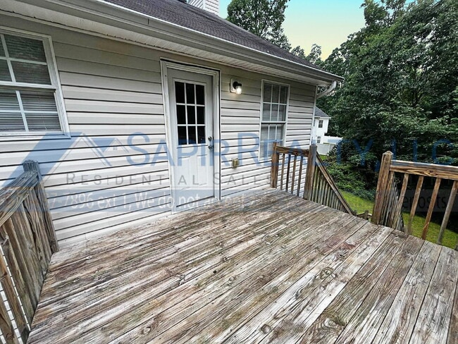 Building Photo - 712 Habersham Ct