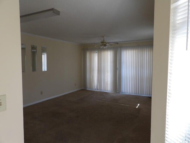 Building Photo - 1100 Possum Trot Rd