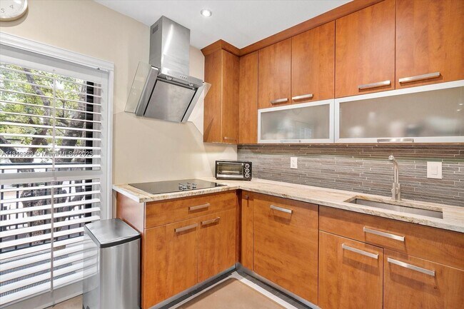 Building Photo - 3097 Bird Ave