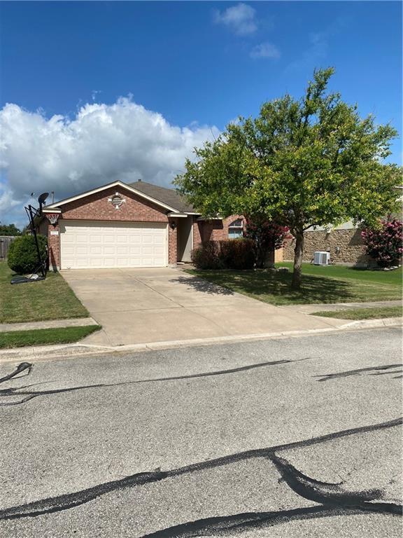 Primary Photo - 1123 Burgess Dr