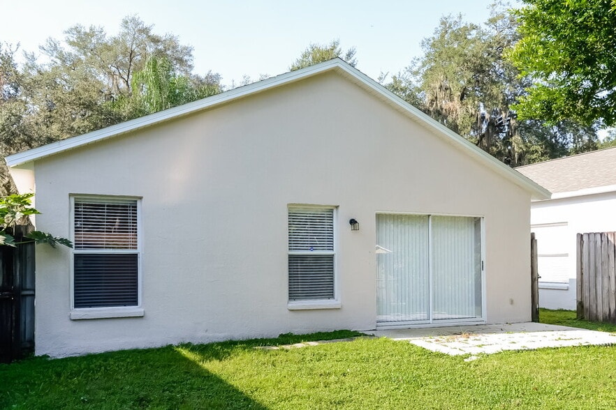 Building Photo - 8710 Morrison Oaks Ct