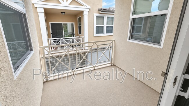 Building Photo - 3011 Pacific Palm Way
