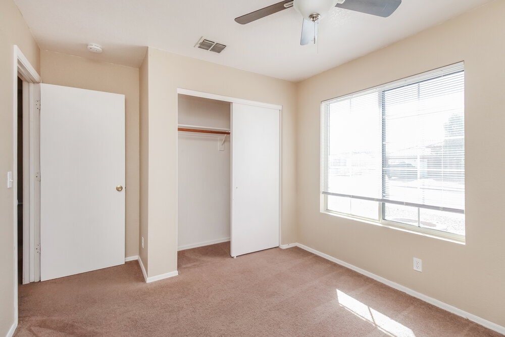 Building Photo - 8046 E Fairfield St