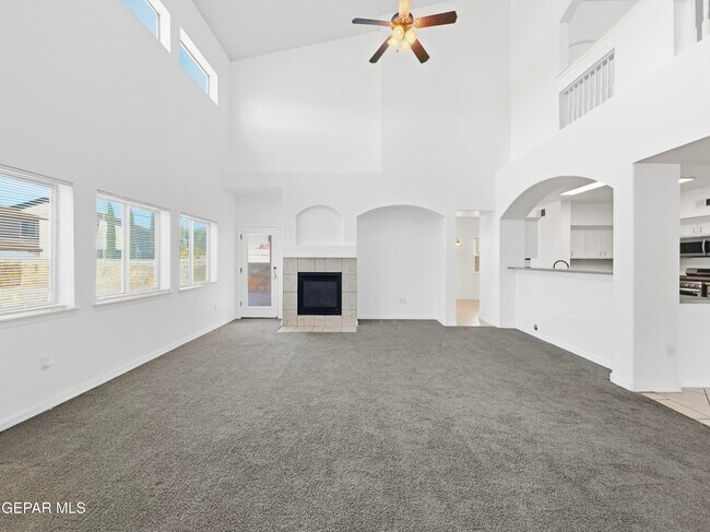 Building Photo - 12753 Tierra Mina Dr