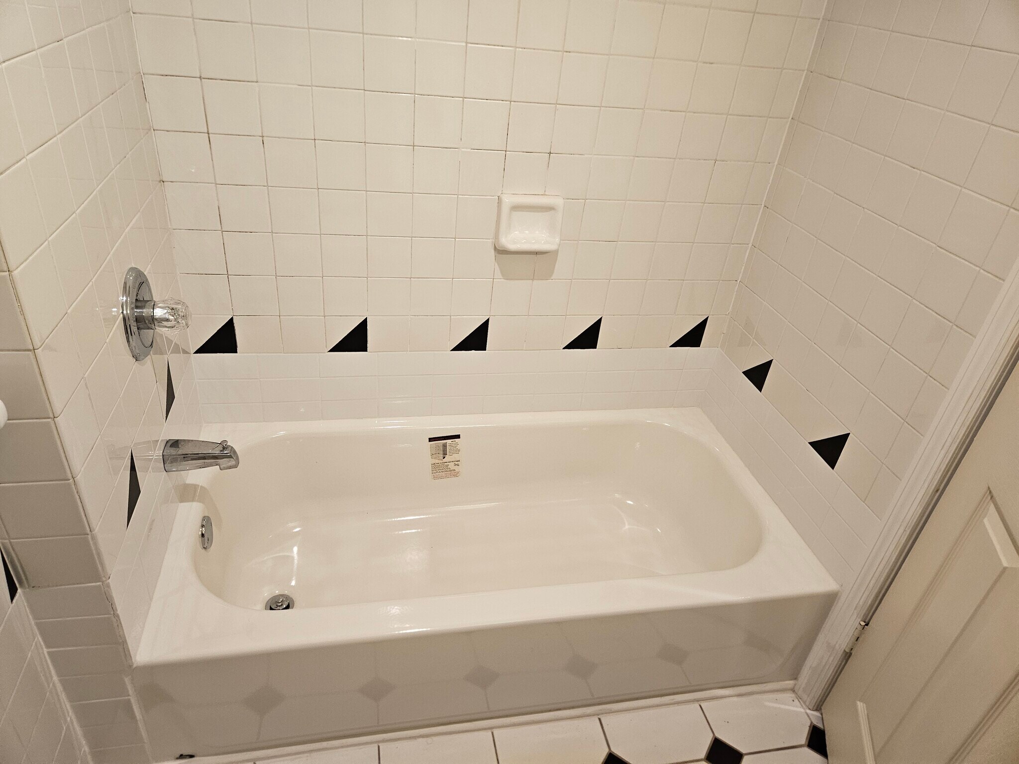 Building Photo - 3103 88th St