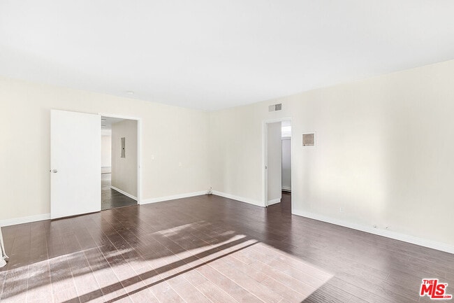 Building Photo - 3543 Scadlock Ln