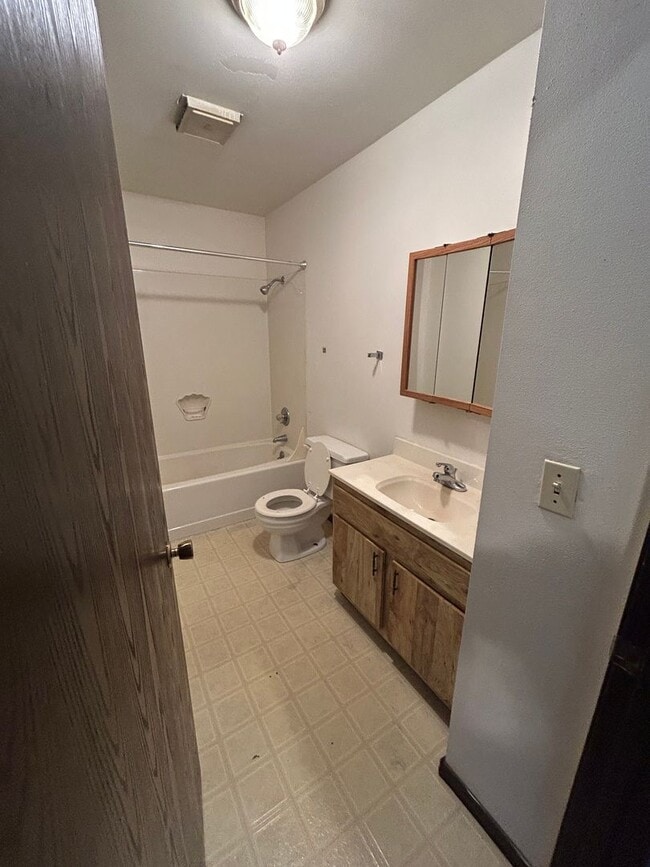 Interior Photo - River Valley Complex