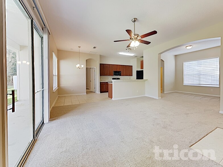 Building Photo - 11073 Arrowbrook Ln