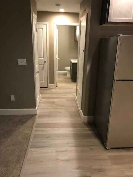 Building Photo - 1304 Damon St