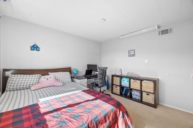 Building Photo - 19695 Bernal St