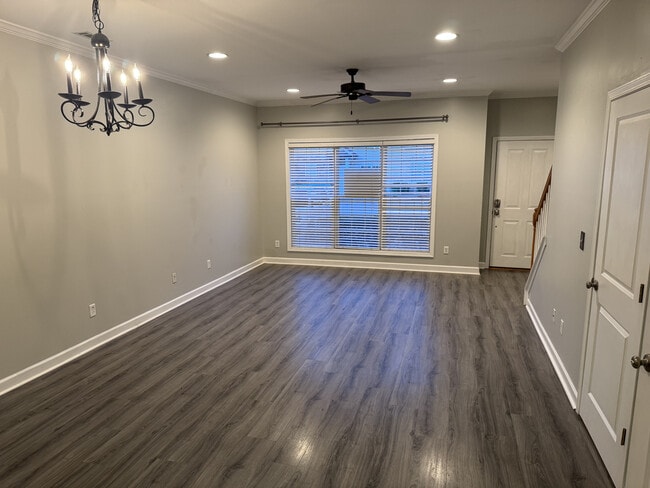 Building Photo - 203 Ashby Dr