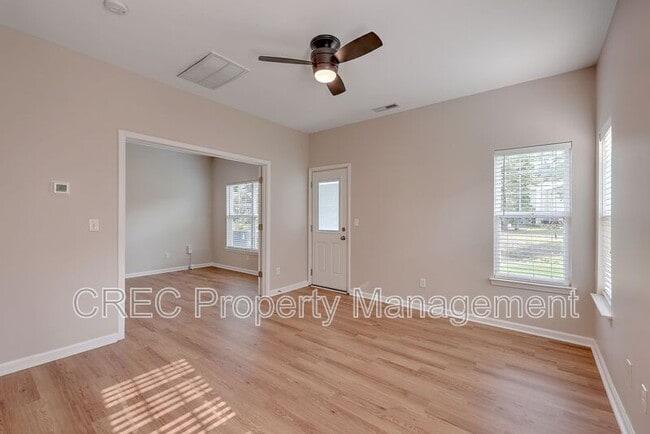 Building Photo - 184 Grand Oaks Dr