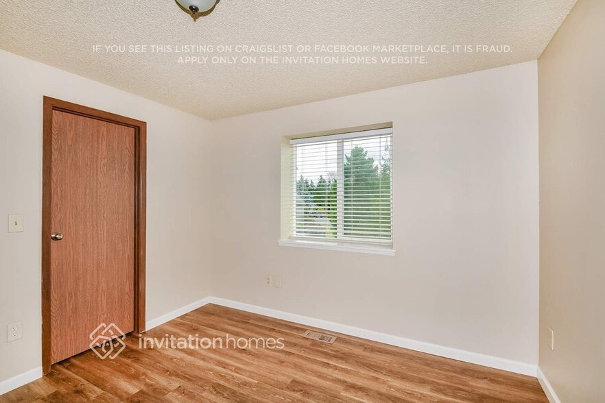 Building Photo - 11834 SE 263rd Ct