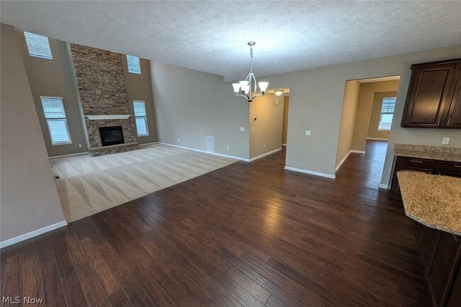 Building Photo - 32815 Rebecca Ln