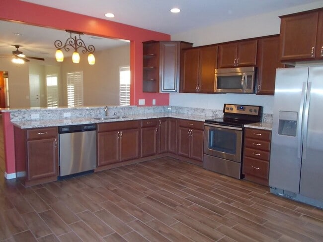 Building Photo - 790 Country Grove Ln