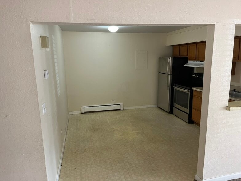 Building Photo - 3345 W 53rd Ave