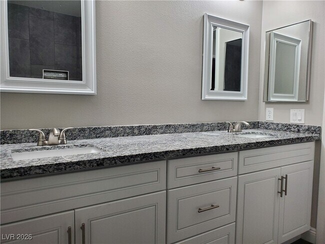 Building Photo - 6236 W Katella Ave