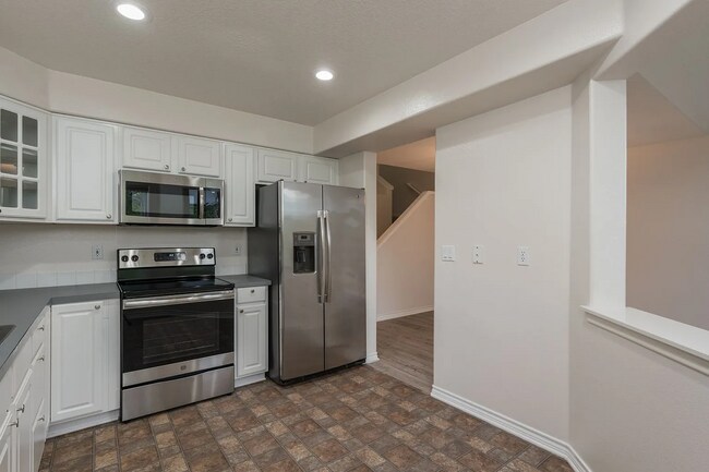 Building Photo - Charming Sherwood Home for Lease – 3 Bed /...
