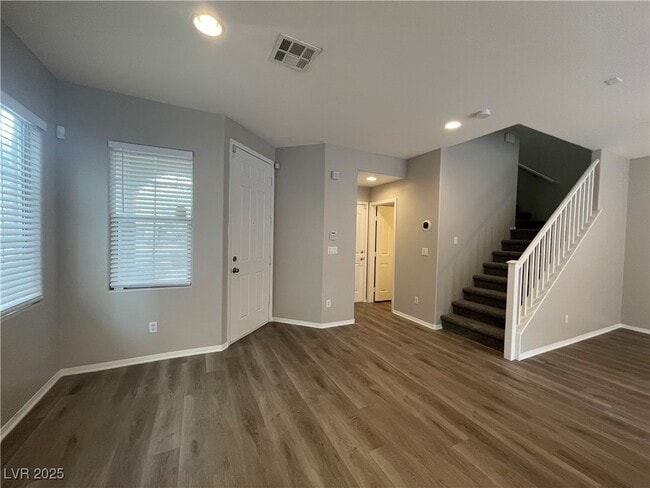 Building Photo - 9791 Pan Falls St