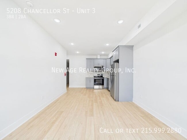 Building Photo - 5208 Chancellor St