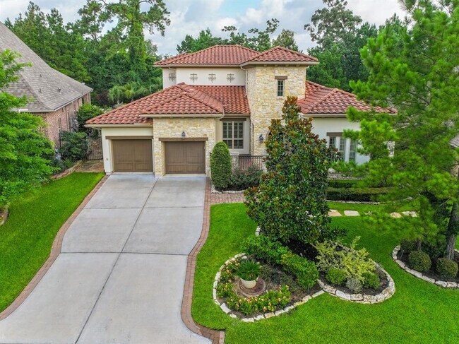 Primary Photo - 119 N Bimini Twist Cir