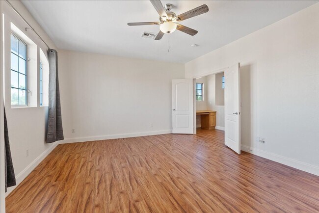 Building Photo - Status: Accepting Applications