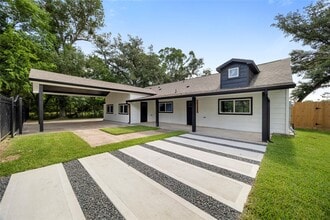 Building Photo - 14125 Norway St