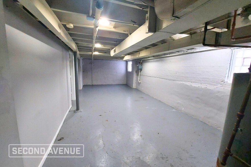 Building Photo - 8312 S Aberdeen St