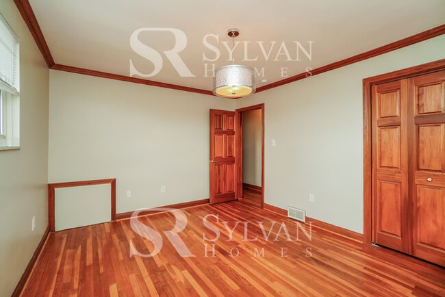 Building Photo - Lease today! No extra charge for contentme...