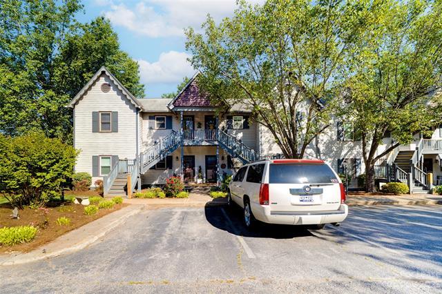 Building Photo - 231 Ramsey Ct