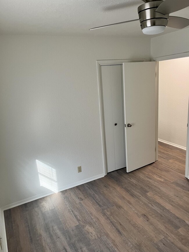 Building Photo - 135 Orchard Dr