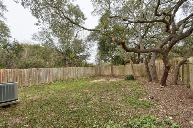 Building Photo - 15209 Sun-Bird Ln