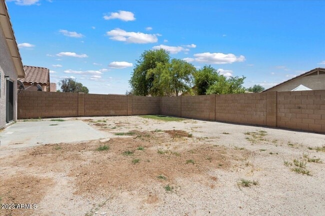 Building Photo - 14975 W Acapulco Ln