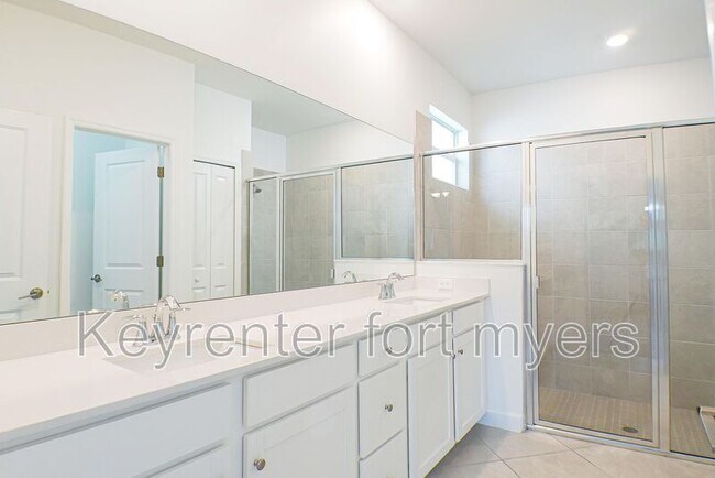 Building Photo - 9143 Leatherwood Loop