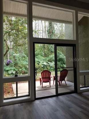 Building Photo - 5101 Eaglesmere Dr