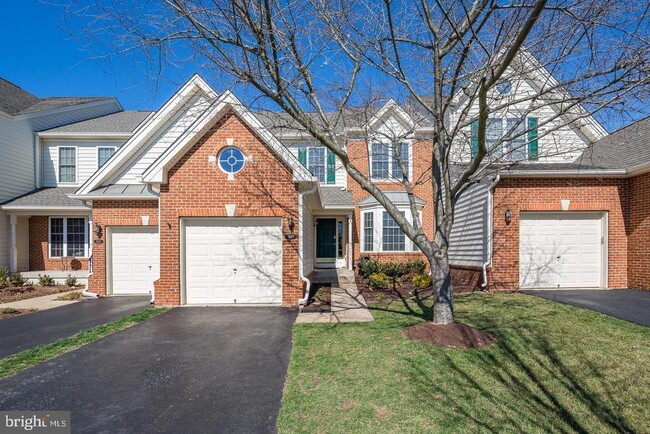 Primary Photo - 5610 Wheelwright Way