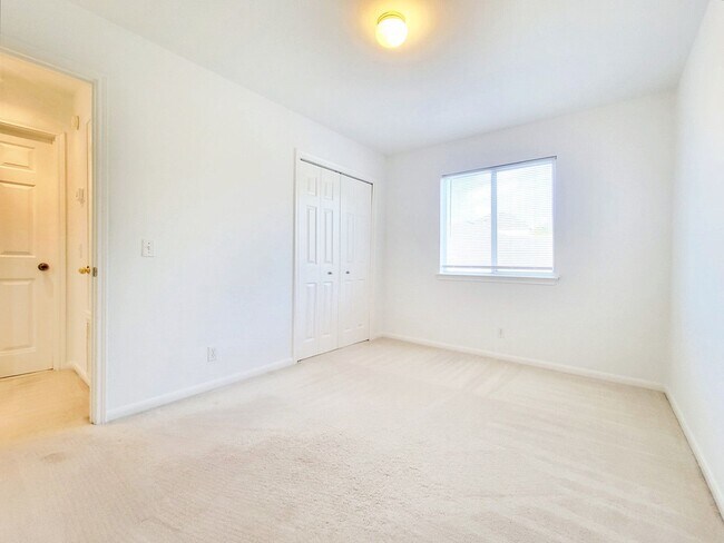 Building Photo - Beautiful 3/BR 2.5/BA Home for Rent in Austin!
