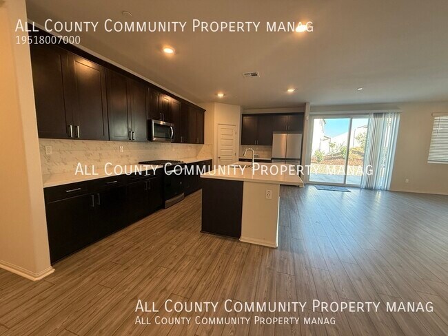 Building Photo - 11615 Zoeller St