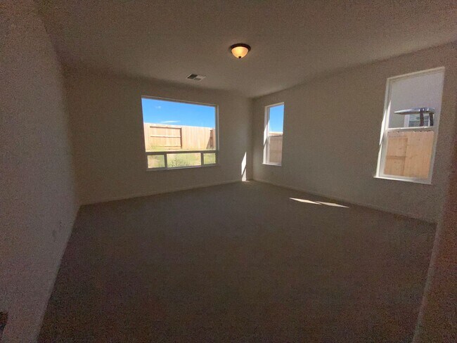 Building Photo - Built 2024 Spanish Springs Reno 5 Bedroom ...