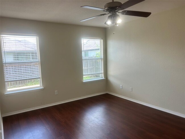 Building Photo - 140 Calcite Ln
