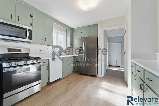 Building Photo - 7507 Comet Rd