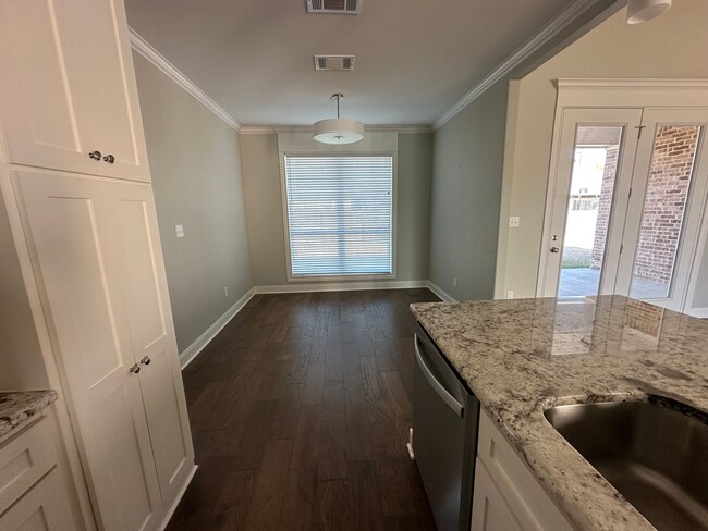 Building Photo - 11948 Gillian Ct