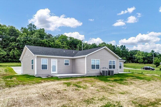 Building Photo - 2030 McCleary Rd