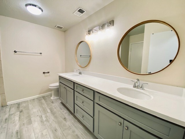Building Photo - 5218 Beaverbrook Dr