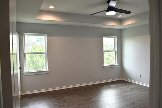Building Photo - 1557 Co Rd 119