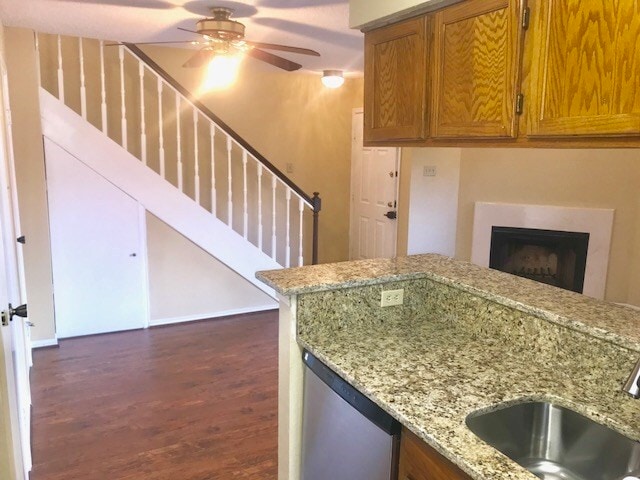 Building Photo - 2120 El Paseo St