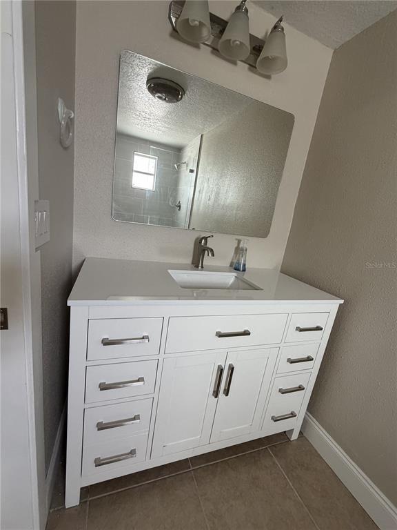 Building Photo - 4625 Compass Ct