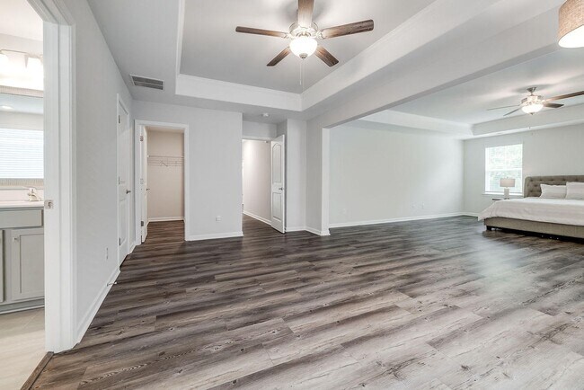 Building Photo - 42 Brookhaven Dr